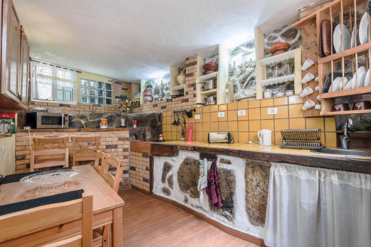 Casa Amparo Holiday home